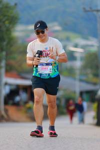 BIB: 8192
                            <button type="button" onclick="openModal(18968381)" class="btn btn-primary btn-sm float-right btn-popup" data-toggle="modal" data-target=".modal-high-quality">
                        <i class="fas fa-shopping-cart"></i> Add to Cart
                    </button>
                                            <button type="button" onclick="isThisMe(18968381, true)" class="btn btn-success btn-sm float-right btn-popup btn-isme hidden" data-toggle="tooltip" data-placement="bottom" title="นี่คือรูปของคุณใช่ไหม คลิกที่นี่เพื่อเอาเข้าอัลบั้ม">
                        <i class="fas fa-plus"></i> Add to album
                    </button>
                    <button type="button" onclick="isThisMe(18968381, false)" class="btn btn-warning btn-sm float-right btn-popup btn-isnotme hidden">
                        <i class="fas fa-ban"></i> Remove from album
                    </button>